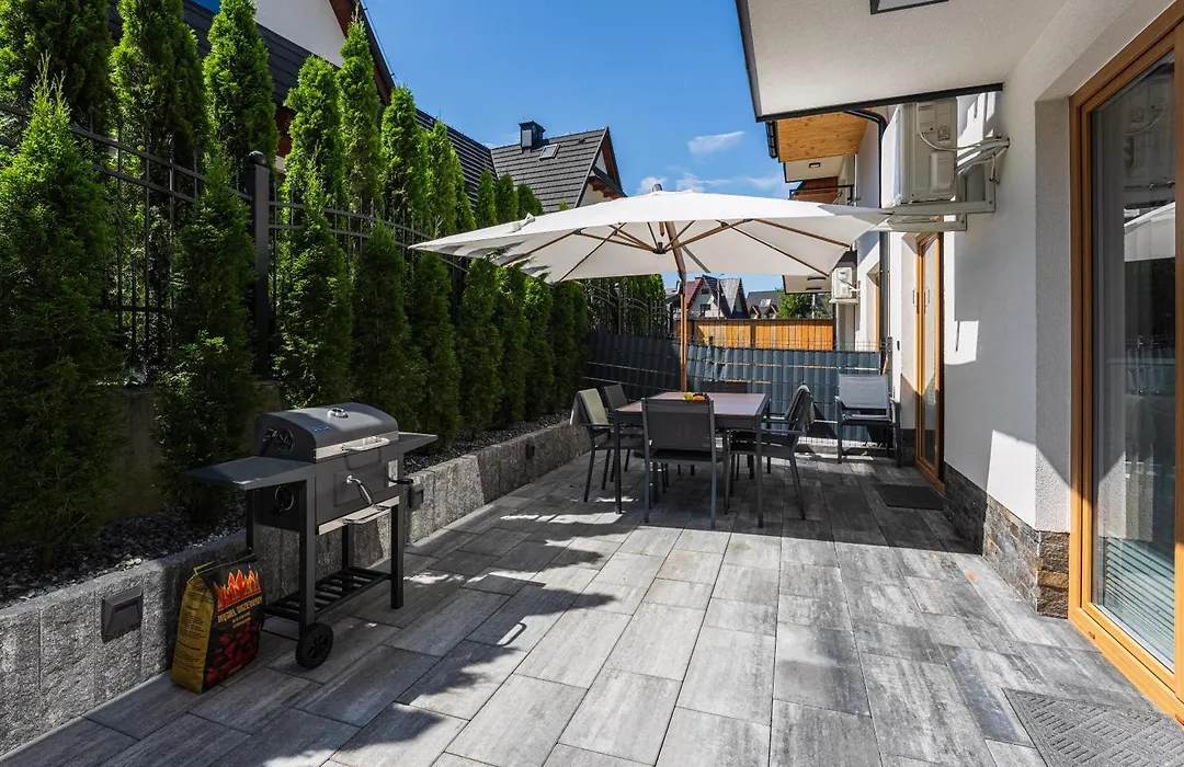 Księżycowe Apartamenty SPA - Mountain View by Golden Apartments-1