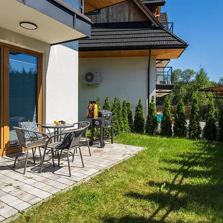 Księżycowe Apartamenty SPA - Mountain View by Golden Apartments-3